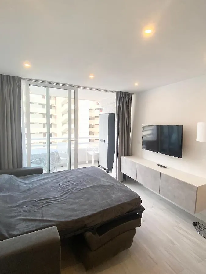 Borinquen Exclusive Apartment Sea & Pool View Playa Feñabe 0*,  Spanien